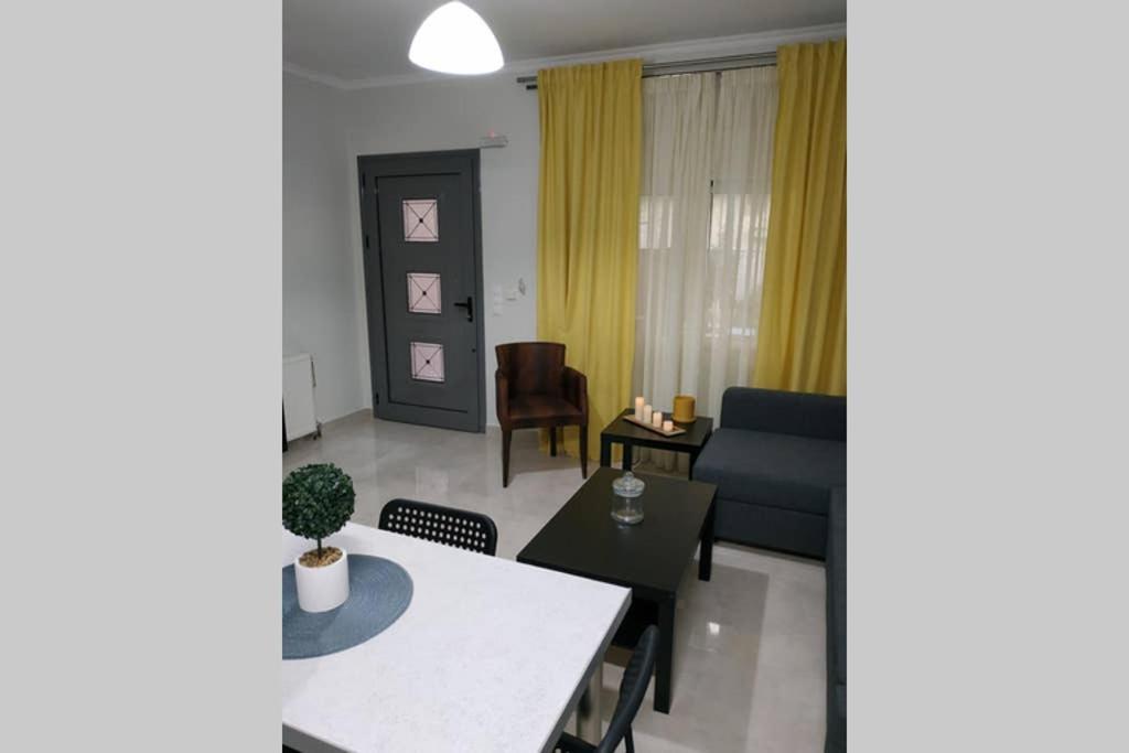 Arxontia 1 Apartment Каламата Екстериор снимка