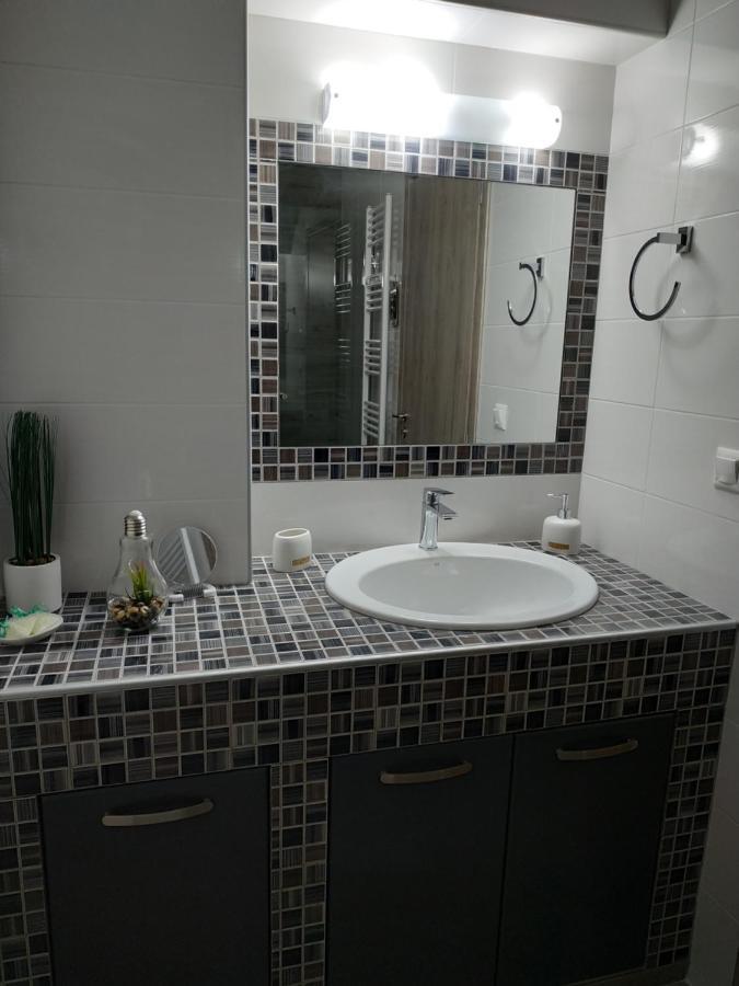 Arxontia 1 Apartment Каламата Екстериор снимка